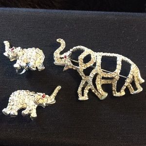 Vintage Waksman elephant brooch and earrings